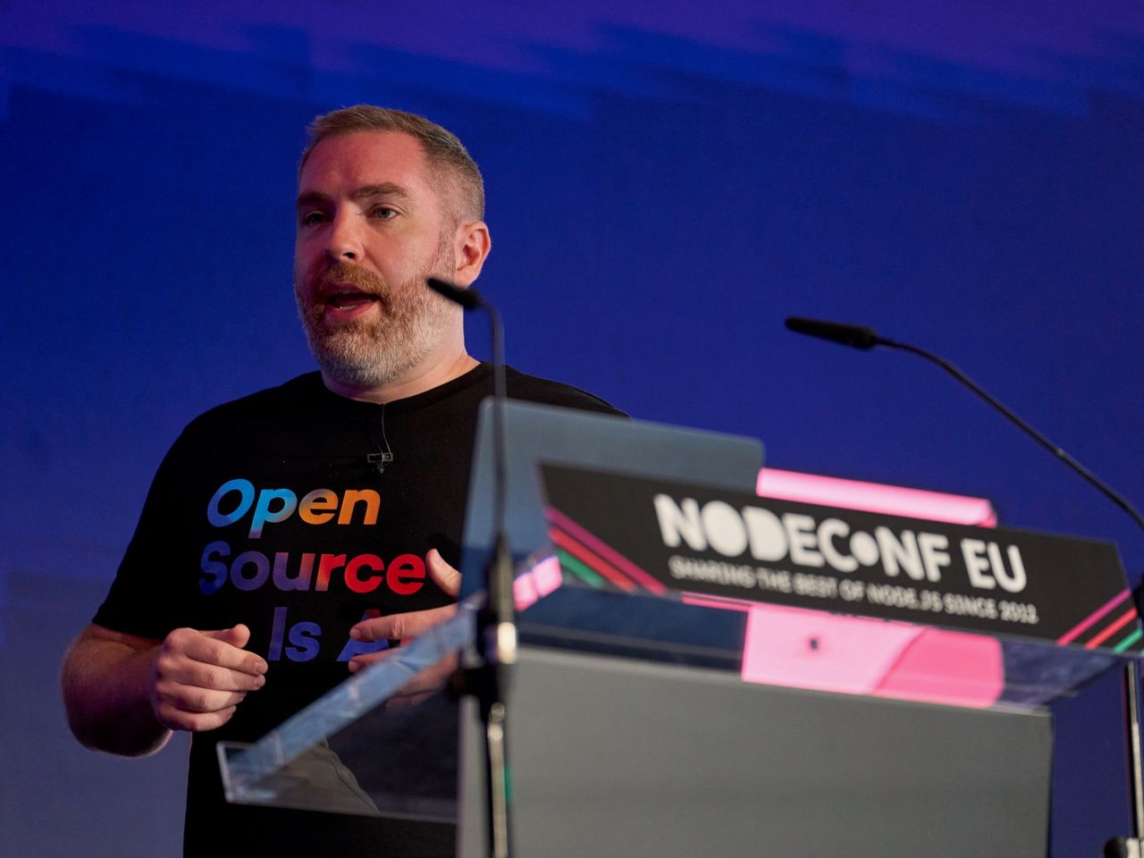 Cody presenting at nodeconf eu